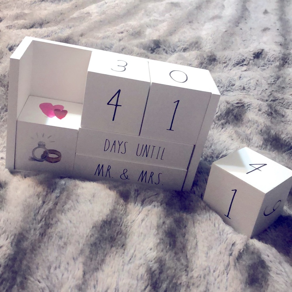 Rae dunn countdown blocks